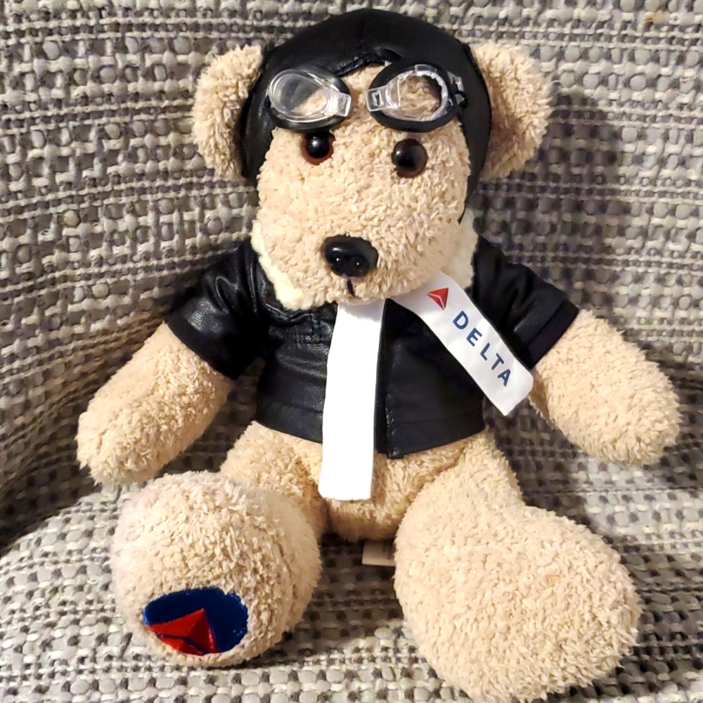 Delta Airlines Widget Plush Bear Scarf Jacket Hood Goggles Hard To Find